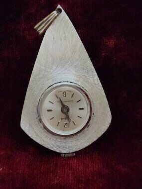 Vintage Retro Sheffield Mechanical Pocket Watch Gold Tone Pendant Swiss Made